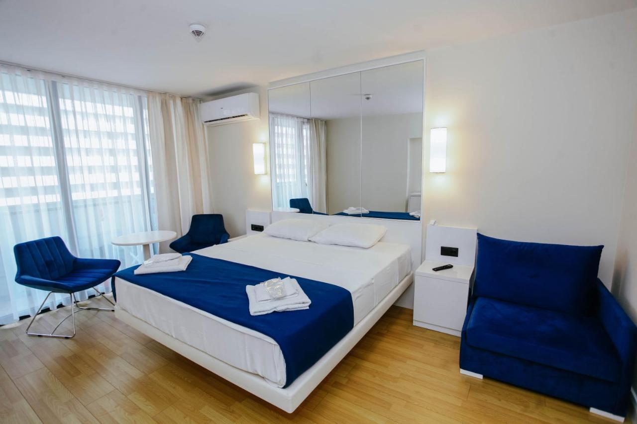 Orbi City Sea View - Special Category Aparthotel Batumi Exteriör bild