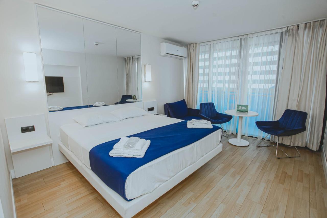 Orbi City Sea View - Special Category Aparthotel Batumi Exteriör bild