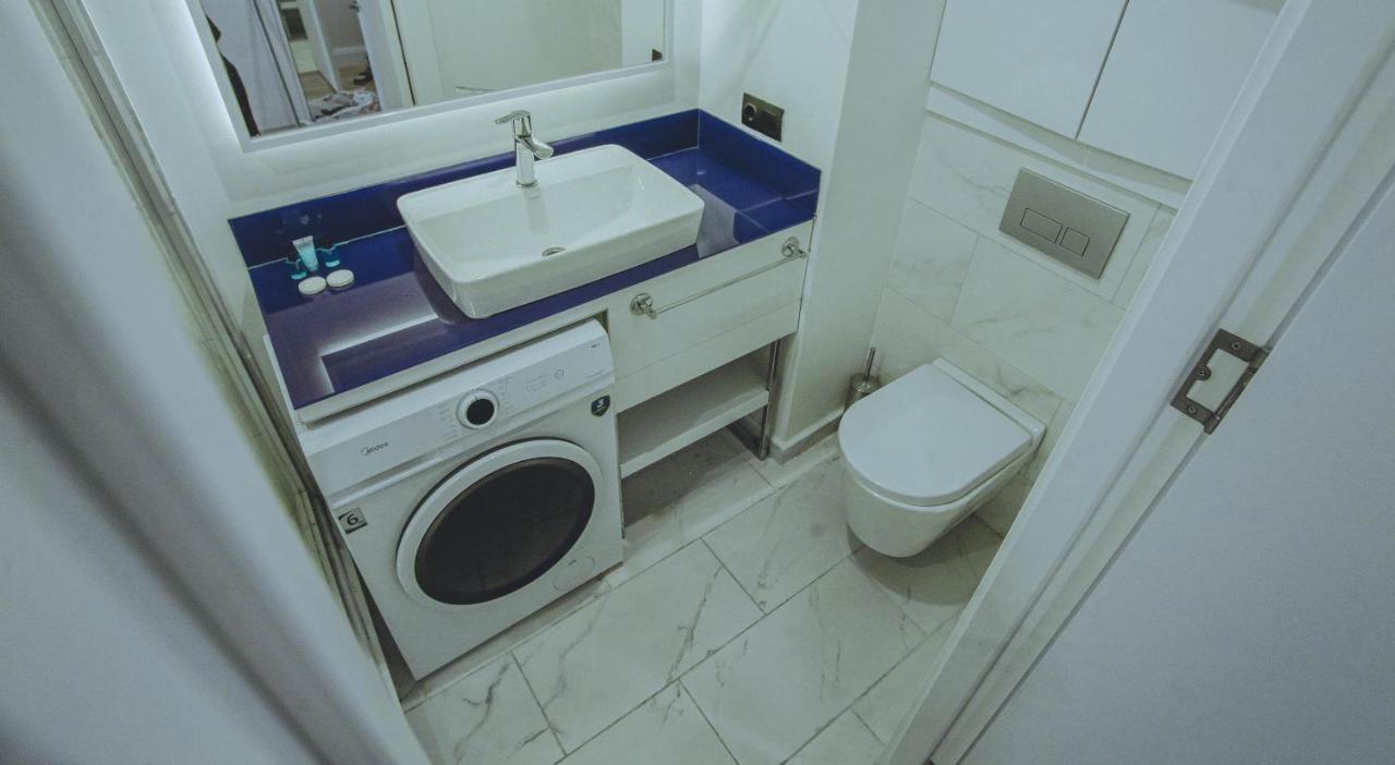 Orbi City Sea View - Special Category Aparthotel Batumi Exteriör bild